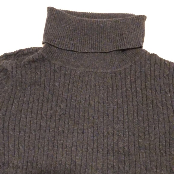 Fashion Essentials charcoal grey turtleneck sweater. Ladies size Med. - Picture 2 of 7